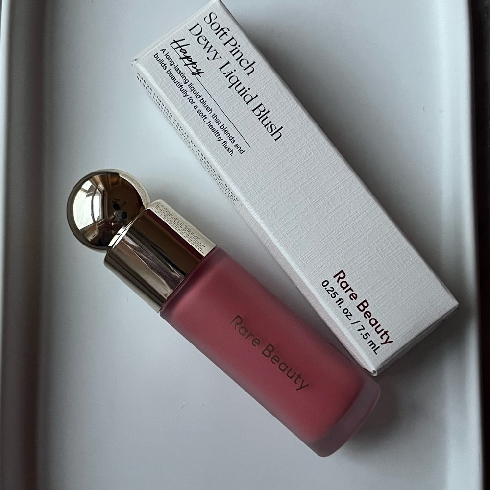 Rare Beauty Soft Pinch Liquid Blush in Happy